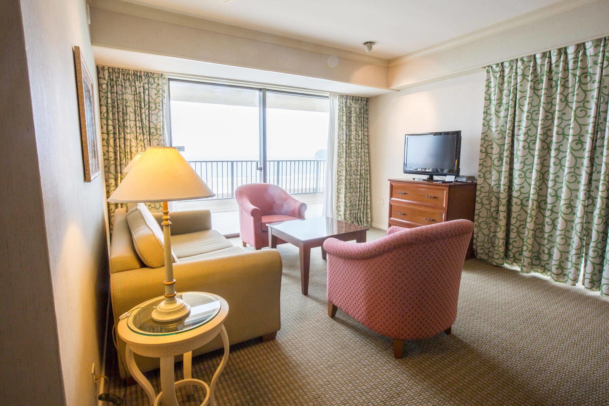 Pacific Star Resort & Spa Tamuning Dış mekan fotoğraf