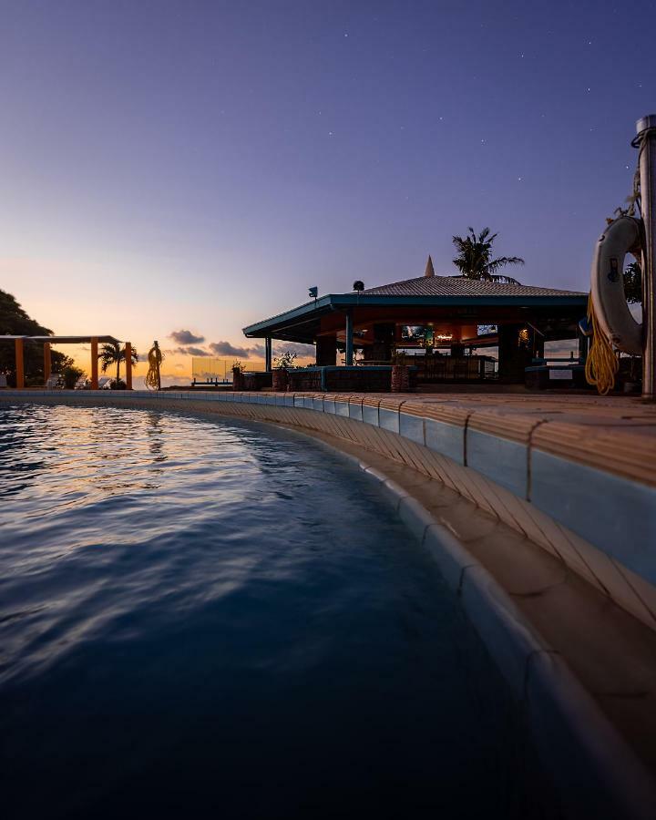 Pacific Star Resort & Spa Tamuning Dış mekan fotoğraf