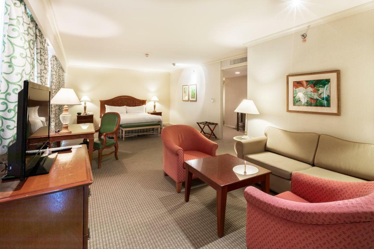 Pacific Star Resort & Spa Tamuning Dış mekan fotoğraf
